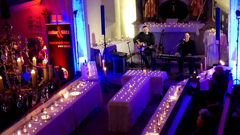 Erstes „Candlelight-Konzert“ in der Trebgaster Johanneskirche mit „Goller & Götz“.