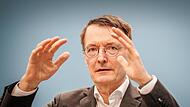 Karl Lauterbach (SPD), Bundesminister für Gesundheit, lehnt eine vorzeitige  Finanzspritze für schwächelnde Krankenhäuser ab.