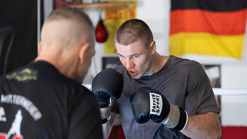 Boxen: Supermittelgewicht, Zachenhuber beim Training Boxen: Supermittelgewicht, Zachenhuber beim Training
