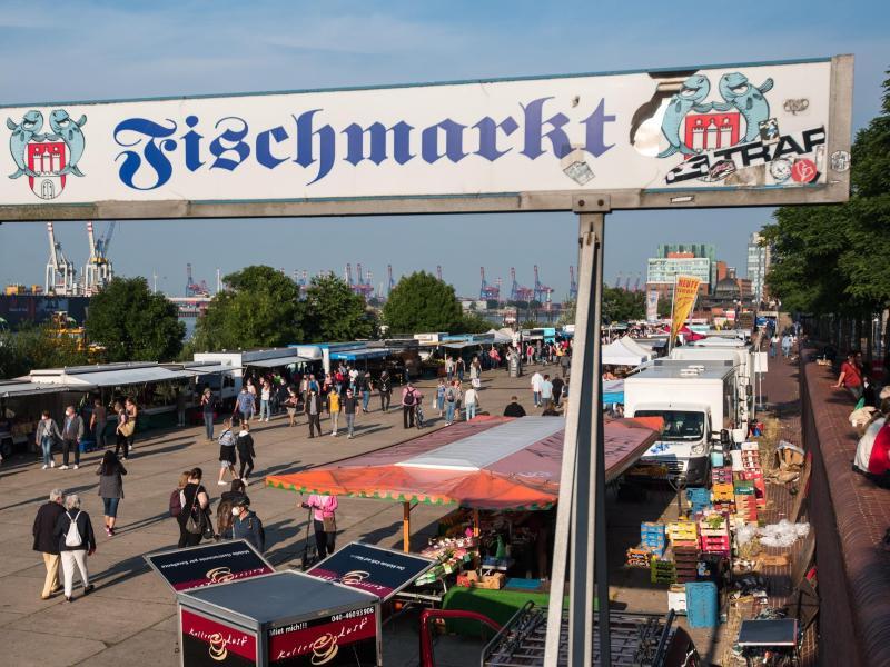Hamburger Fischmarkt wieder geöffnet