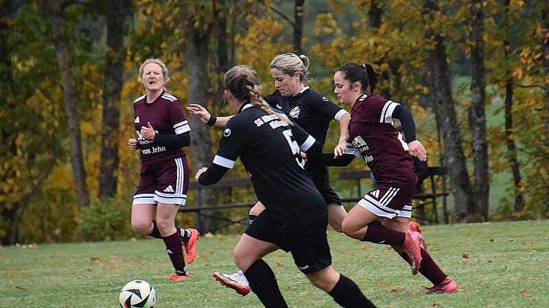 Frauenfu&szlig;ball
