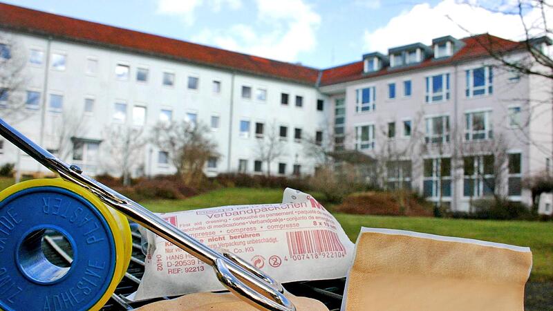 Die Chirurgie soll es in Ebern bald nicht mehr geben. Dafür stehen dem Krankenhaus selbst schwerwiegende „operative Eingriffe“ bevor. Doch die Bevölkerung will das nicht tatenlos hinnehmen.