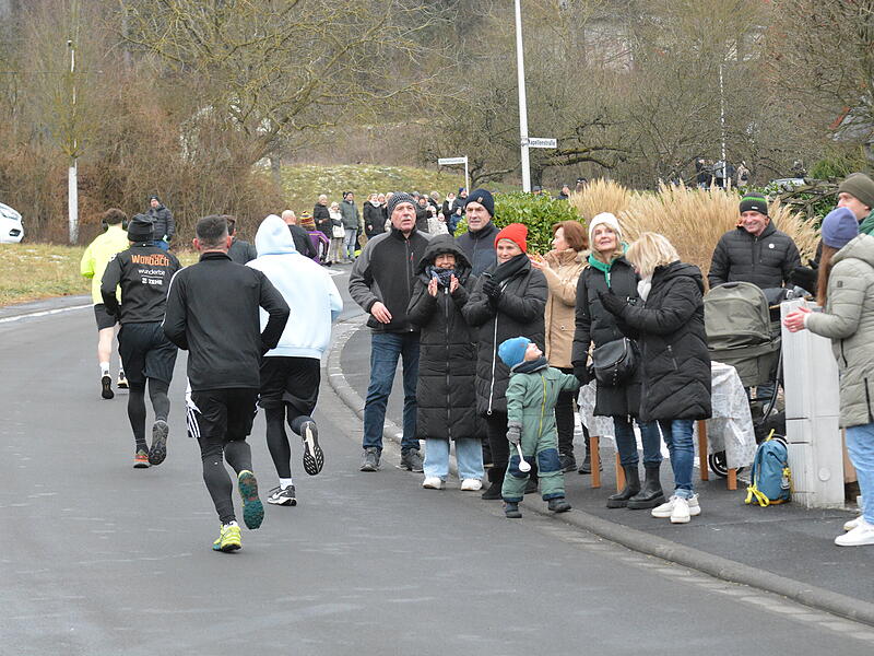 Bildergalerie vom Fuschter Silvesterlauf 2025