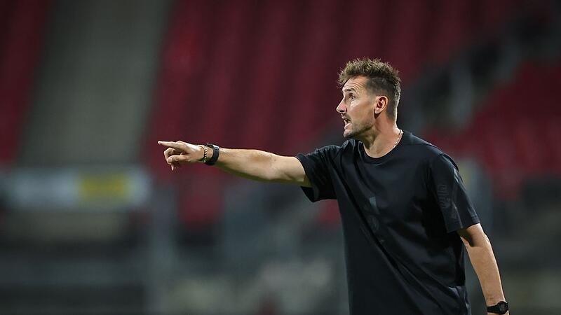 1. FC Nürnberg - Arminia Bielefeld 1. FC Nürnberg - Arminia Bielefeld