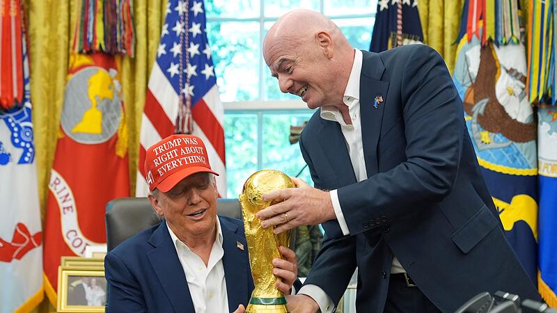 Donald Trump und Gianni Infantino Donald Trump und Gianni Infantino