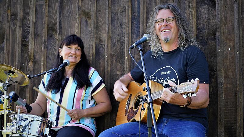 Ex-Moskito-Bandleader Harald Neubauer tritt weiter mit Sonja Geisler auf – jetzt als Duo.Forchheim & Fränkische Schweiz