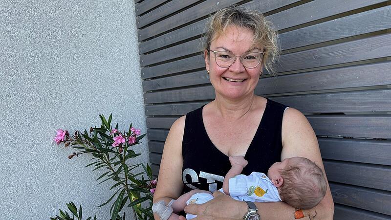 Annette Amend mit Enkel Titus.