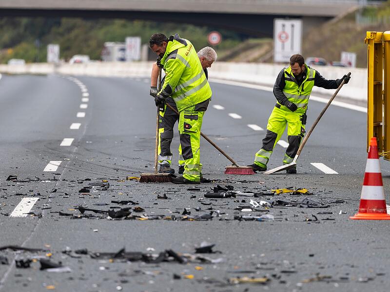 Mehrere Verletzte nach Unfall auf A3