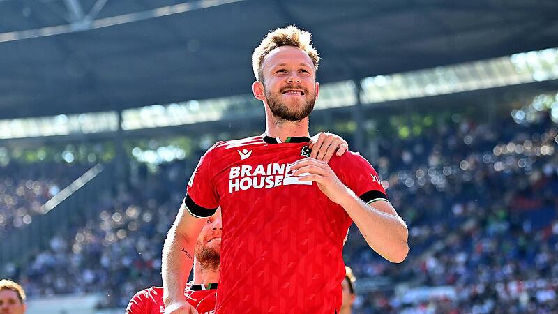 Cedric Teuchert stand zwei Jahre f&uuml;r Hannover 96 unter Vertrag.