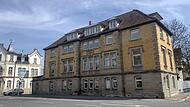 In diesem Gebäude an der Ecke Goethestraße/Casimirstraße in Coburg werden künftig etwa 60 Asylbewerber untergebracht. Das hat die Regierung von Oberfranken so entschieden.