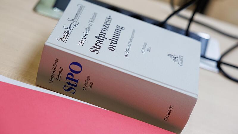 Beim Straftatbestand der Verbreitung kinderpornografischer Schriftengibt es keine minderschwere F&auml;lle.