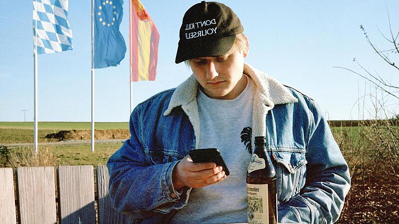 Sebatian Hotz aus Heiligenstadt ist im Internet unter dem Pseudonym El Hotzo bekannt. Ihm folgen 800.000 Leute bei Instagram.Forchheim & Fränkische Schweiz