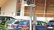 Mit einem selbst entwickelten Messrucksack waren die Sch&uuml;ler des Jack-Steinberger-Gymnasiums unterwegs.