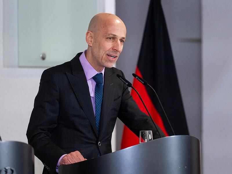 OECD sieht deutschen Aufschwung – Industrie warnt vor Krise