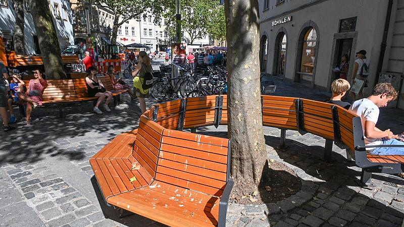 Einige der Rundbänke werden gemieden – weil sie mit Vogelkot verschmutzt wurden. Einige der Rundbänke werden gemieden – weil sie mit Vogelkot verschmutzt wurden.