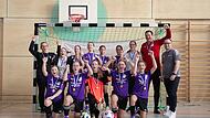 U15-Juniorinnen des DJK/FC Seßlach Die U15-Juniorinnen des DJK/FC Seßlach feiern ihren Sieg bei den oberfränkischen Hallenmeisterschaften.
