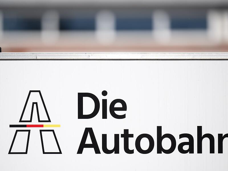 Symbolbild Autobahn