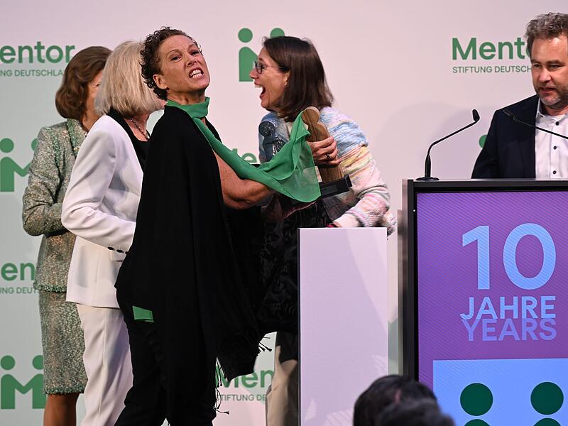 Königin Silvia von Schweden verleiht «Mentor-Zukunftspreis» Königin Silvia von Schweden verleiht «Mentor-Zukunftspreis»