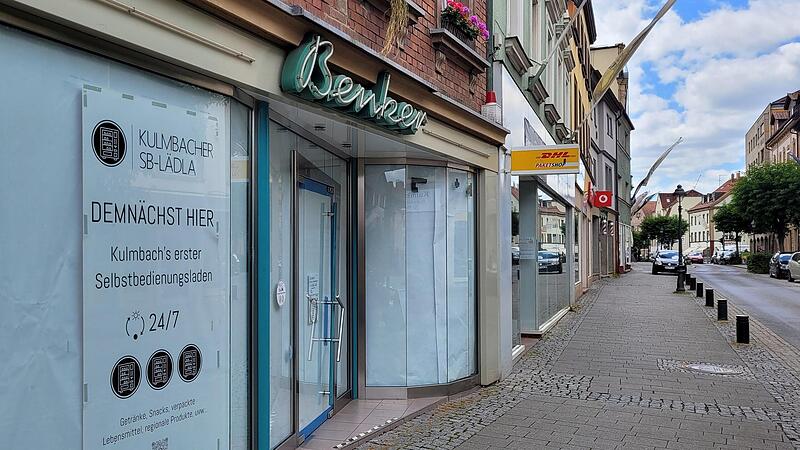 Wo es bis Anfang 2022 Parf&uuml;m gab, kann man ab Herbst 2023 in einem SB-Laden Lebensmittel kaufen.