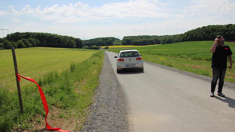 Die hergestellten Teilstücke, der „Hutzelofenweg“ (Foto) und der „Höchstattweg“ sollen der Landwirtschaft, dem Tourismus und der Kulturlandschaft dienen.