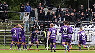 Jubel nach dem vorentscheidenden 2:0 durch den Bamberger Paul Kraußold.