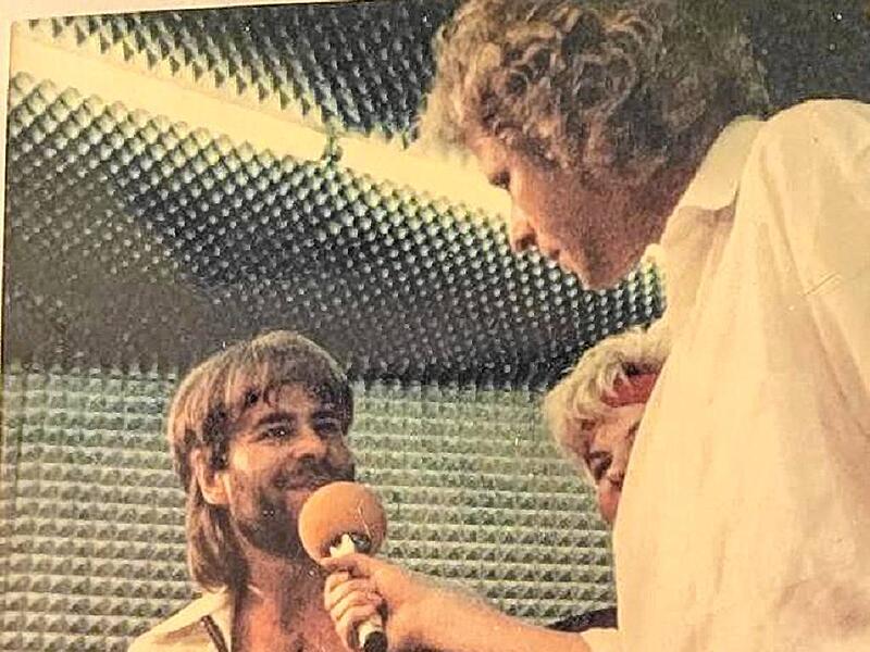 Bilder aus vergangenen Glanzzeiten: Uli Ulke im Interview mit Thomas Gottschalk…2023 - Die Karriere von Thomas Gottschalk in Bildern