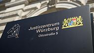In Würzburg steht demnächst der Chef des Freizeit-Lands Geiselwind vor Gericht. Ihm wirft die Staatsanwaltschaft Betrug und Steuerhinterziehung vor. In Würzburg steht demnächst der Chef des Freizeit-Lands Geiselwind vor Gericht. Ihm wirft die Staatsanwaltschaft Betrug und Steuerhinterziehung vor. 