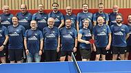 Die Aktiven im Jubil&auml;umsjahr: (Hinten von links) Dietmar Martin, Achim Blum, J&uuml;rgen Eberlein, Johannes Hofst&auml;tter, Dr. Georg Bauer, Pierre Plechke, Hubert Lingenfelder, Hans-J&uuml;rgen Burdack, sowie (vorne von links) Tino Kickuth, Sportwart Wolfgang ...