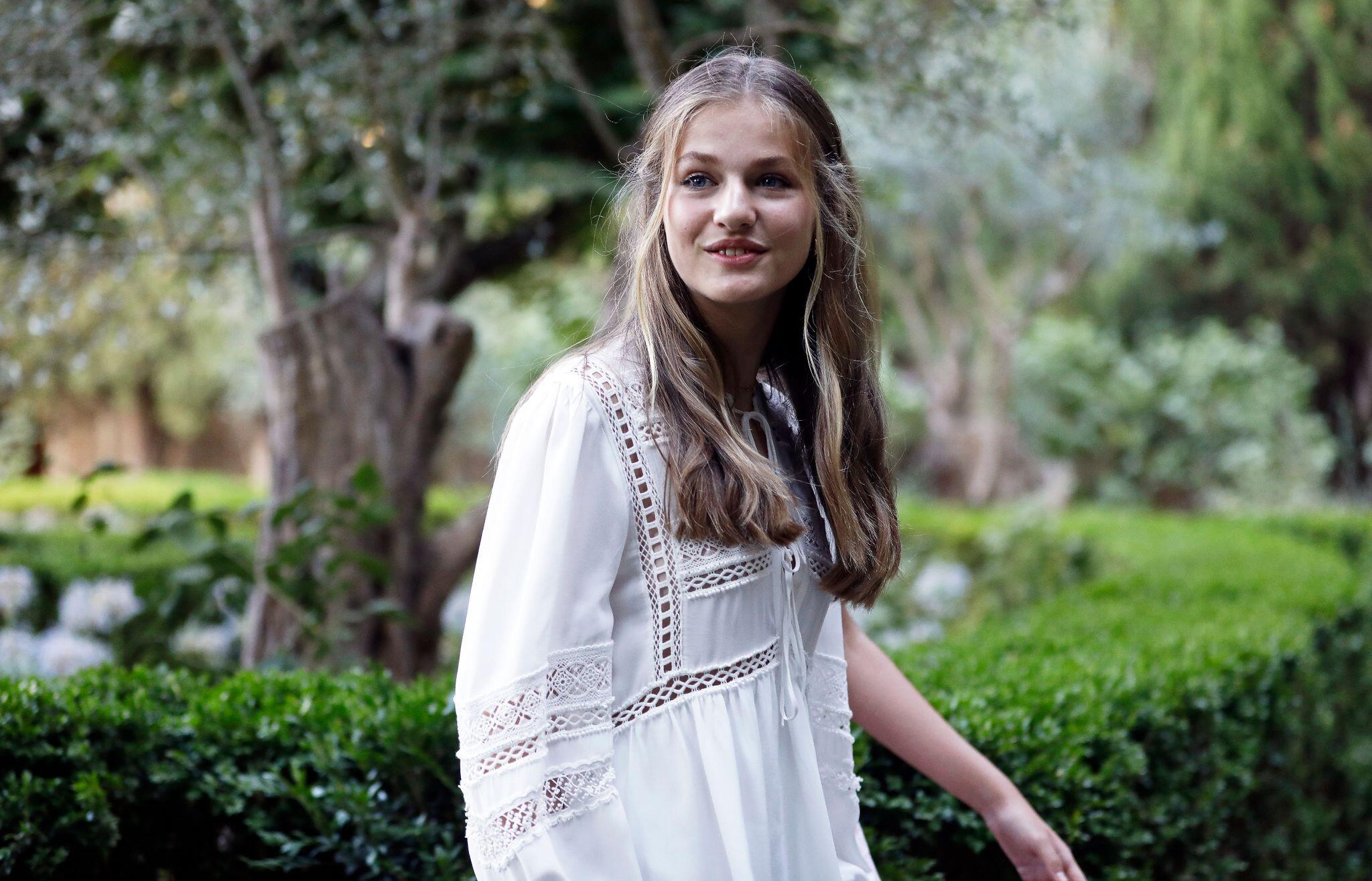 Spaniens Kronprinzessin Leonor geht zum Militär