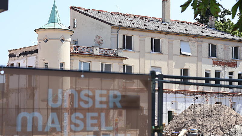 Kontorhaus auf dem Maisel Gelände in Bamberg Das alte Kontorhaus auf dem Maisel-Gelände hat keine Zukunft. Immerhin für den markanten Turm gibt es Hoffnung.