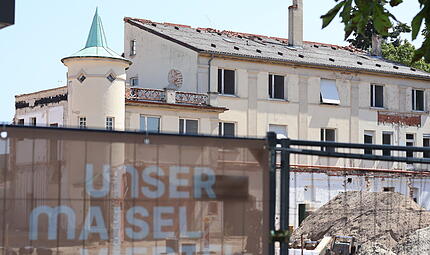 Kontorhaus auf dem Maisel Gelände in Bamberg Das alte Kontorhaus auf dem Maisel-Gelände hat keine Zukunft. Immerhin für den markanten Turm gibt es Hoffnung.