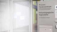 Für viele Familien ist die Schule unverzichtbar.