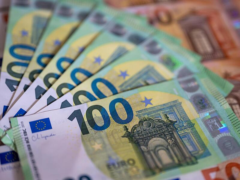 Die Bundesregierung schwimmt dank des sogenannten Sondervermögens eigentlich im Geld.