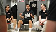 Die Bamberg Baskets haben zu einem Locker Room Talk mit ihrem neuen Coach Jes&uacute;s Ram&iacute;rez geladen.