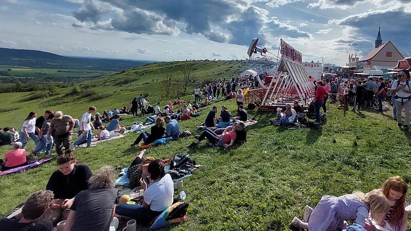 Positives Fazit der Polizei: Ganz ohne Eins&auml;tze sind die Beamten aber auch beim Walberlafest 2023 nicht ausgekommen.Forchheim & Fr&auml;nkische Schweiz