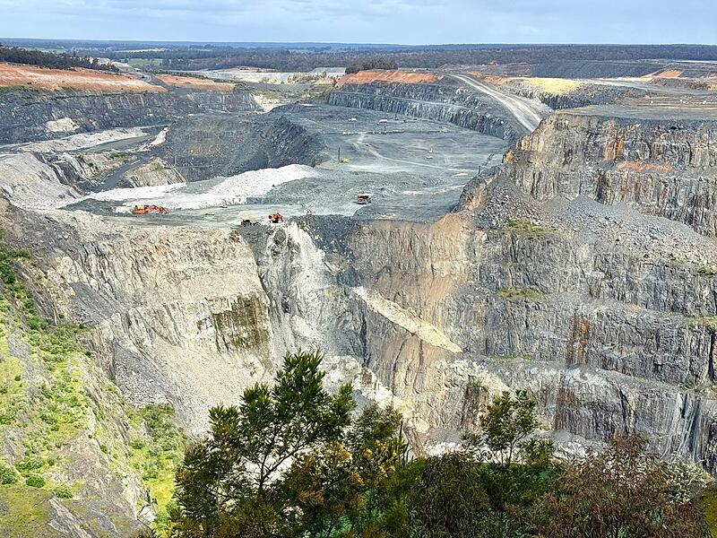 Größte Lithiummine der Welt in Greenbuhses