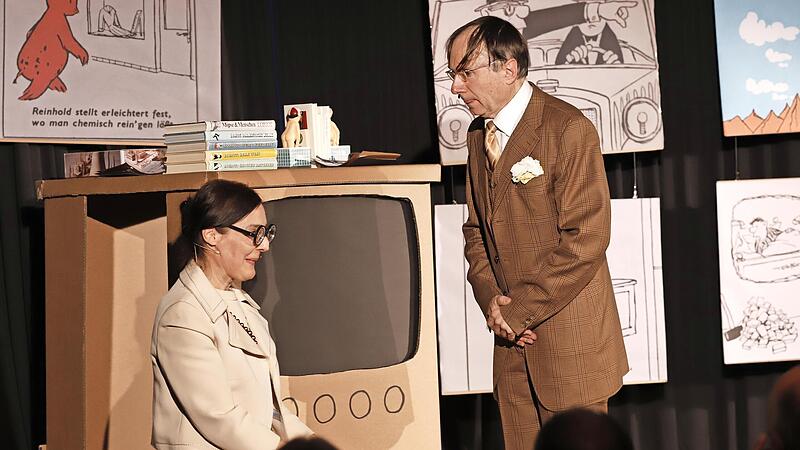 Silvia Ferstl und Christoph Ackermann spielen die Sketche.