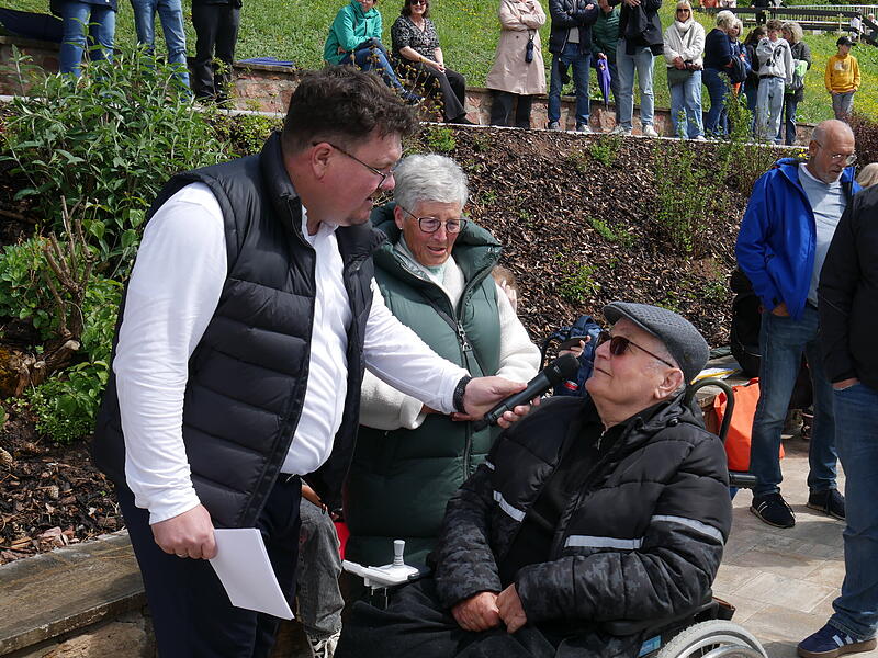Hannelore Meinberger und ihr Ehemann erz&auml;hlten, wie sie sich auf der Ami-Wiese kennengelernt haben.