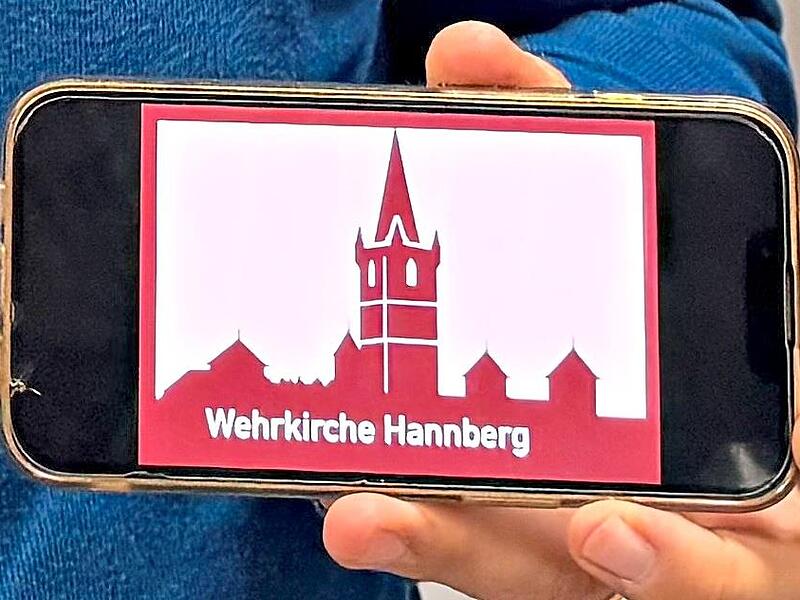 Der Entwurf des Hinweisschildes für die Wehrkirche an der A 3 bei Heßdorf. Der Entwurf des Hinweisschildes für die Wehrkirche an der A 3 bei Heßdorf.