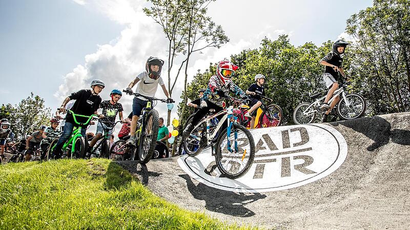 In Tettau soll ein Pumptrack entstehen. Der Marktgemeinderat gab gr&uuml;nes Licht.