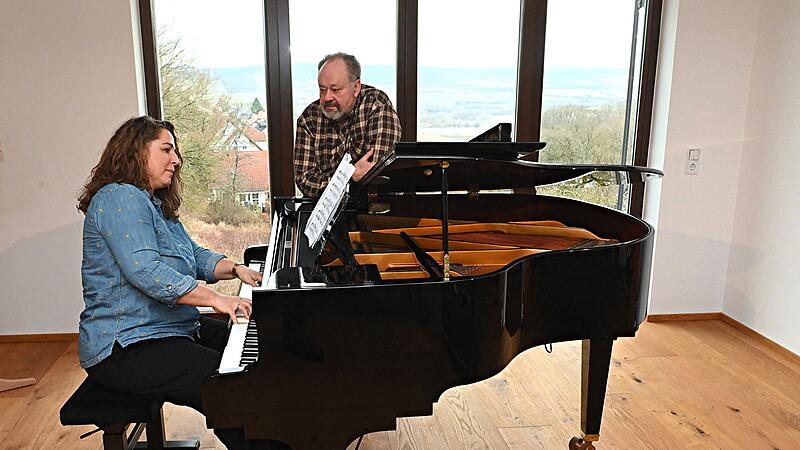 Das Musiker-Ehepaar Beate und Pieter Roux haben sich den Traum vom Konzertsaal im eigenen Haus erfüllt.