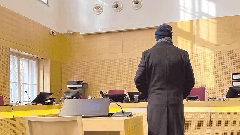 Der Mann, der einer &ouml;sterreichischen &Auml;rztin w&auml;hrend der Covid-Pandemie gedroht hatte, beteuerte im Prozess in Wels seine Unschuld.