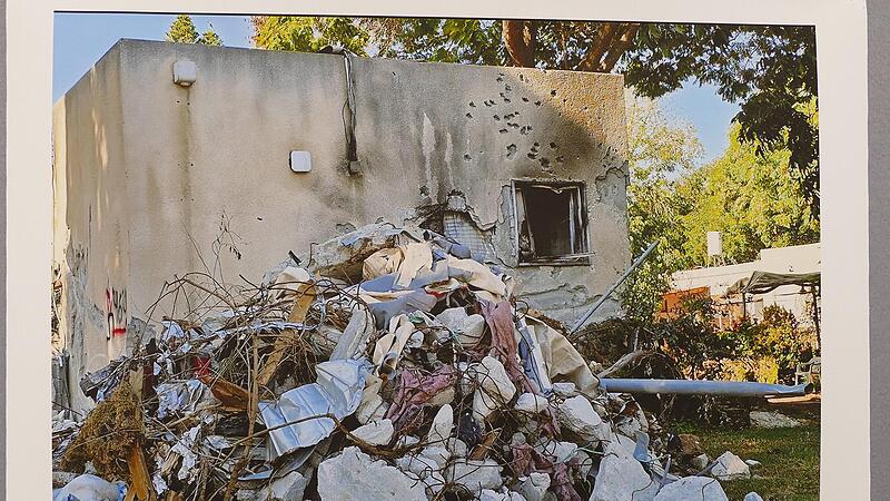 Die Hamas-Terroristen hinterlie&szlig;en im Kibbuz Kfar Aza nur Tr&uuml;mmer.