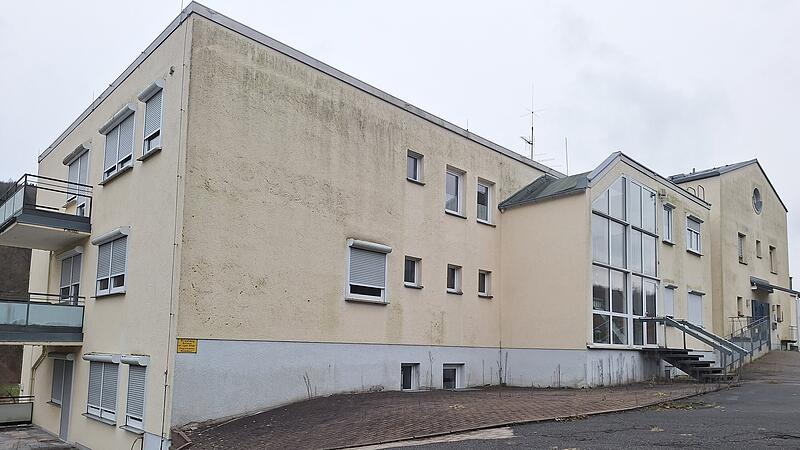 Seniorenheim Sinntal Unterkunft für Flüchtlinge Seniorenheim Sinntal Unterkunft für Flüchtlinge