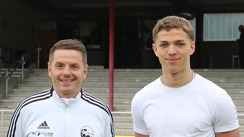 Der doppelte Lars: FCC-Trainer Lars Müller (li.) mit seinem Neuzugang Lars Schilling. Der doppelte Lars: FCC-Trainer Lars Müller (li.) mit seinem Neuzugang Lars Schilling.