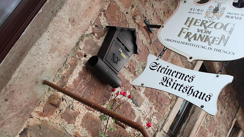Fürs Steinerne Wirtshaus in Weißenbach wird wieder ein Pächter gesucht.