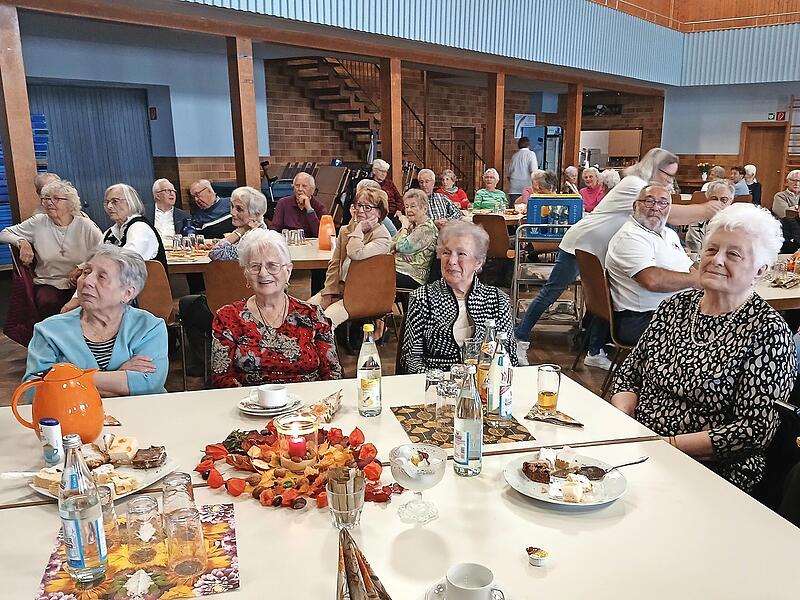 Das unterhaltsame Rahmenprogramm sorgte für einen kurzweiligen Nachmittag mit vielen glücklichen Gesichtern.