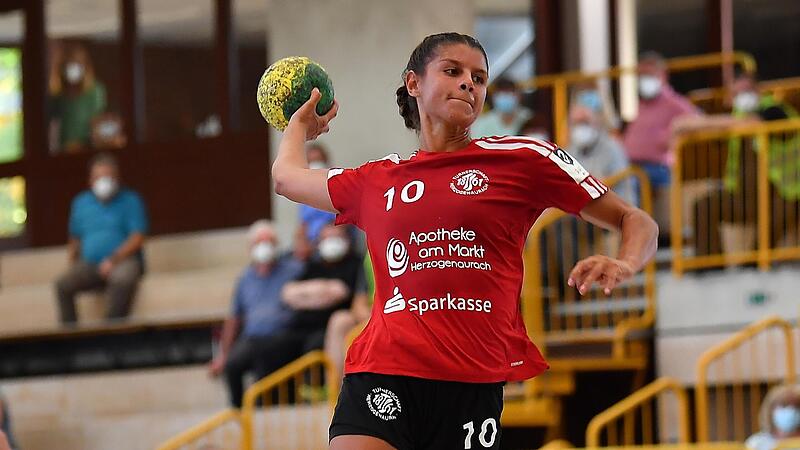 Laura Brockschmidt schätzt den Teamzusammenhalt der TS Herzogenaurach.