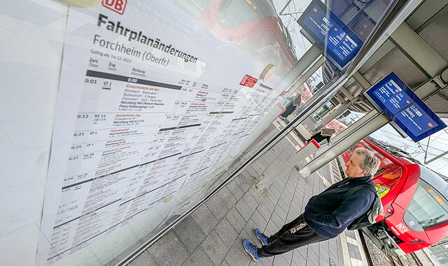 Fahrplanwechsel Bahn 2025Forchheim & Fränkische Schweiz Zum 14. Dezember tritt der neue Fahrplan der Bahn in Kraft. Die Änderungen wirken sich auch auf die Bahnhöfe in Forchheim, Eggolsheim, Pinzberg, Gosberg, Wiesenthau, Kirchehrenbach, Pretzfeld und Ebermannstadt aus. Eine Übersicht.