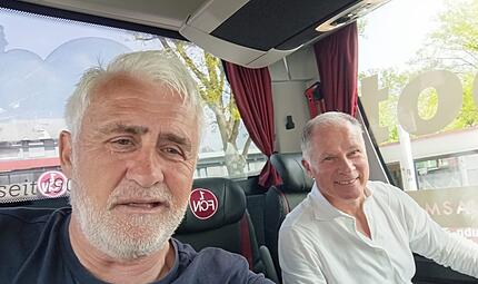 J&ouml;rg Dittwar  und Weltmeister Stefan Reuter (rechts) bildeten 1986/87 eine Wohngemeinschaft in N&uuml;rnberg.